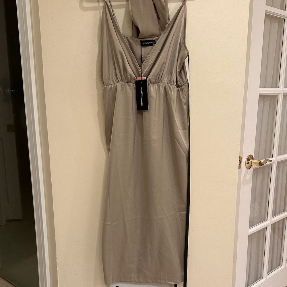 NWT Elegant Olive / Tan Strappy Dress